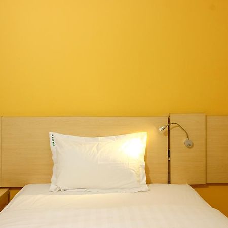 7Days Inn Guangzhou New Tianhe Park Bagian luar foto