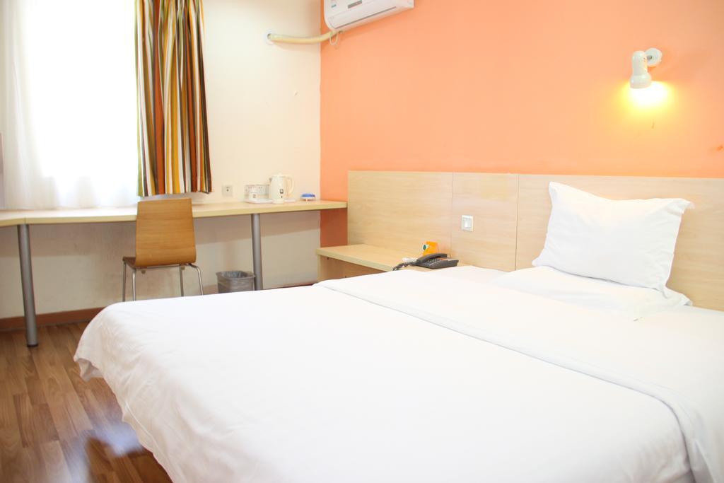 7Days Inn Guangzhou New Tianhe Park Bagian luar foto