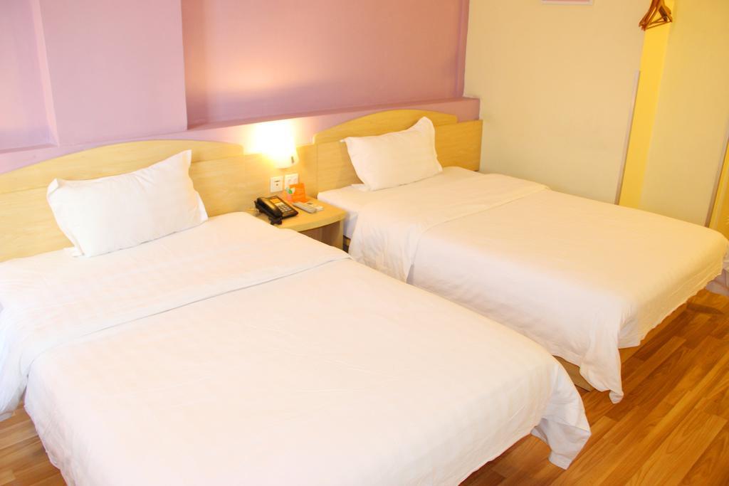 7Days Inn Guangzhou New Tianhe Park Bagian luar foto