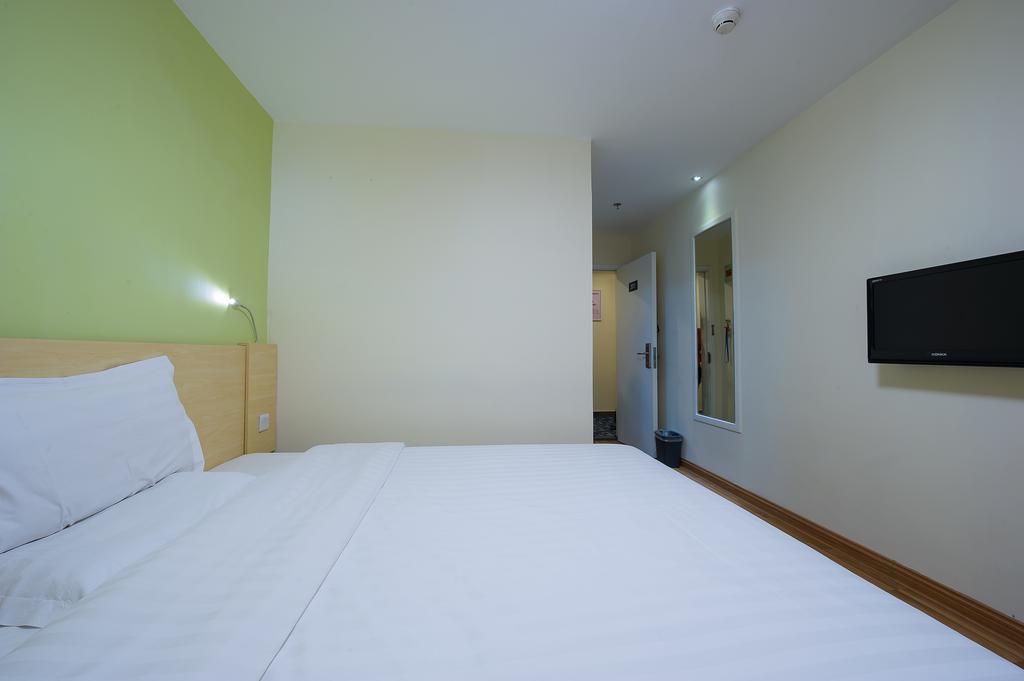 7Days Inn Guangzhou New Tianhe Park Ruang foto
