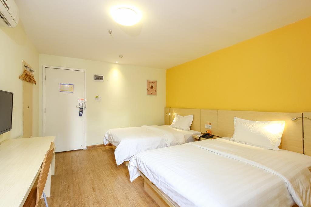 7Days Inn Guangzhou New Tianhe Park Bagian luar foto