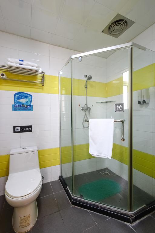 7Days Inn Guangzhou New Tianhe Park Bagian luar foto